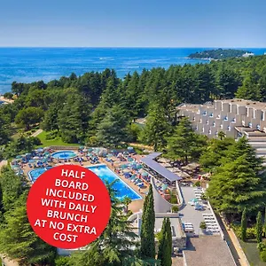 **** Szálloda Sunny By Valamar, Ex Crystal Horvátország